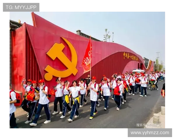 《红色通道》：谍影重重，信仰之光，一场震撼心灵的英雄史诗